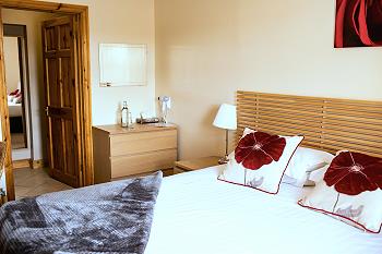 Doppelzimmer 1 im Erdgeschoss