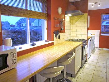 Fully equipped, modern kitchen